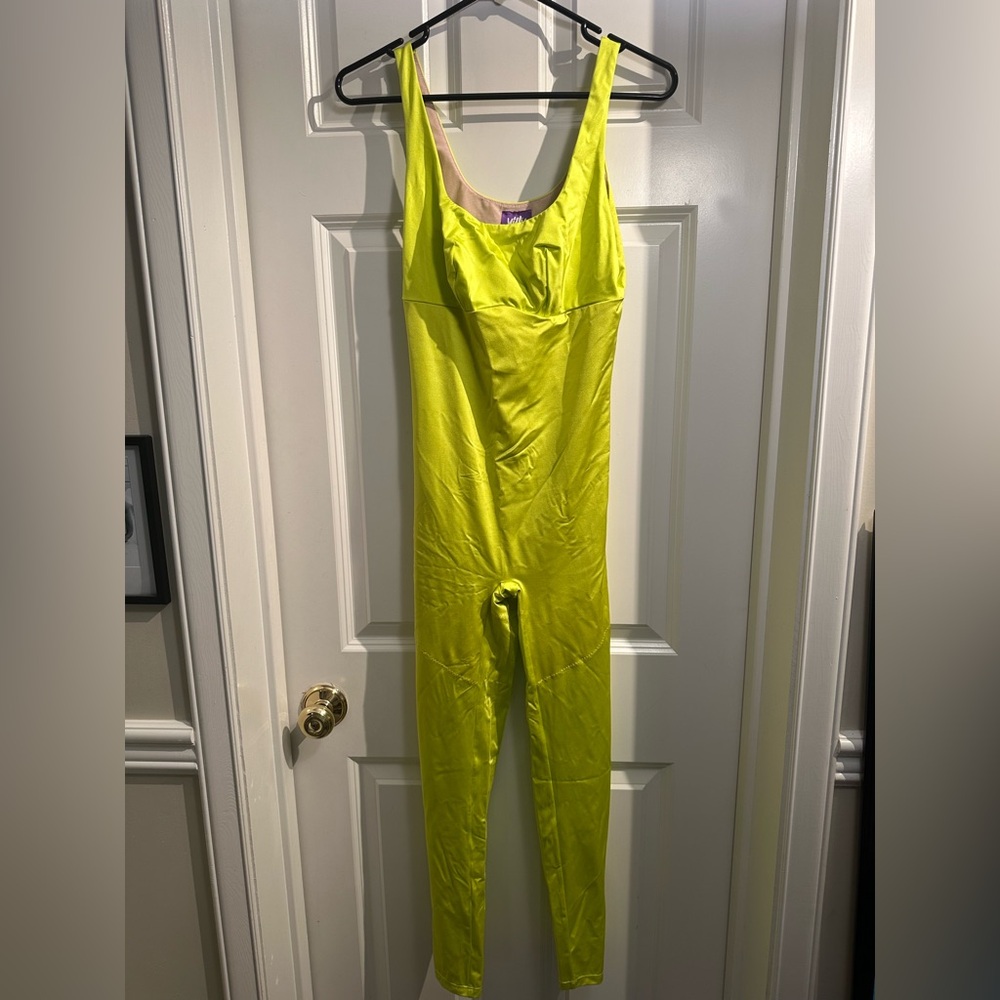 NWT Yitty Headliner Shaping Catsuit, women’s size medium, in color limelight